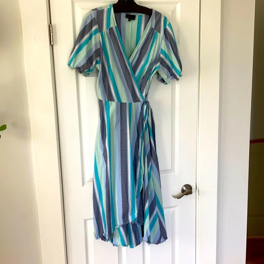EUC spring/summer wrap dress Bobeau - Picture 1 of 4
